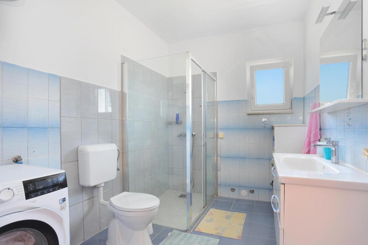 Apartment Arbanija 1125A トロギール エクステリア 写真